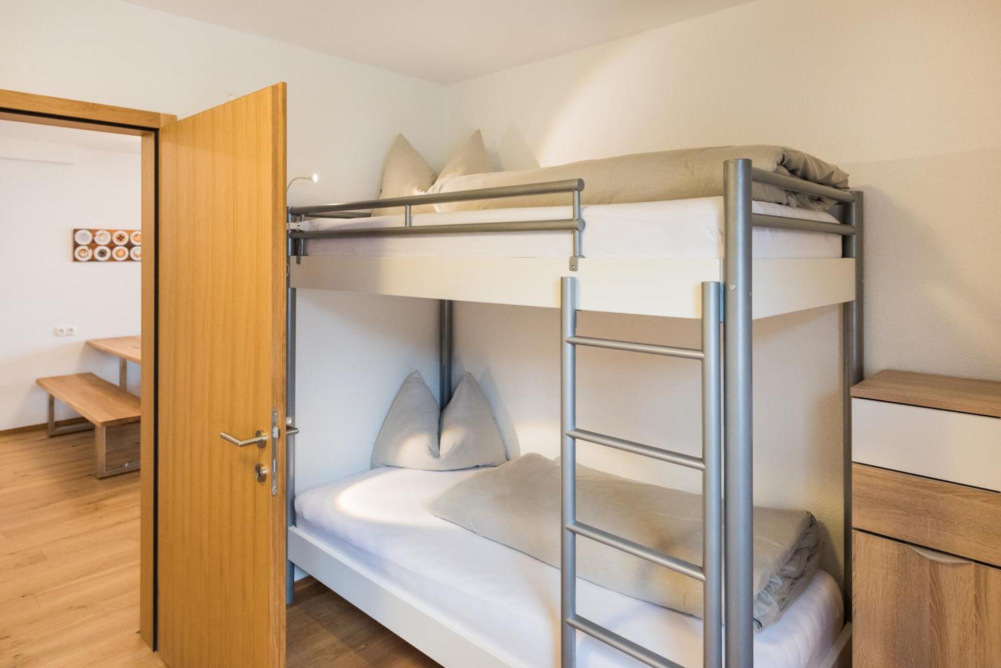 Damuels Appartements Esterno foto
