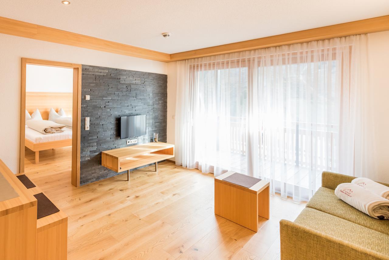 Damuels Appartements Esterno foto